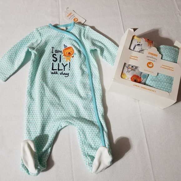 Gymboree Party Animals NWT NB footed sleeper, bib & 2 swaddle blankets torn box. - Picture 6 of 6